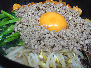 炭火焼肉 まん平 茨城県石岡市の焼き肉店です。